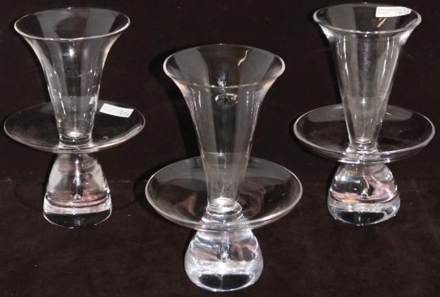 Appraisal: THREE MATCHING GUNDERSON PAIRPOINT CLEAR GLASSCOMPOTES WITH CONTROLLED TEAR DROP