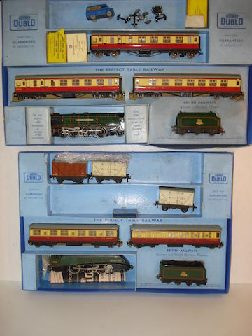 Appraisal: Hornby Dublo train sets locomotives and rolling stock EDP Silver