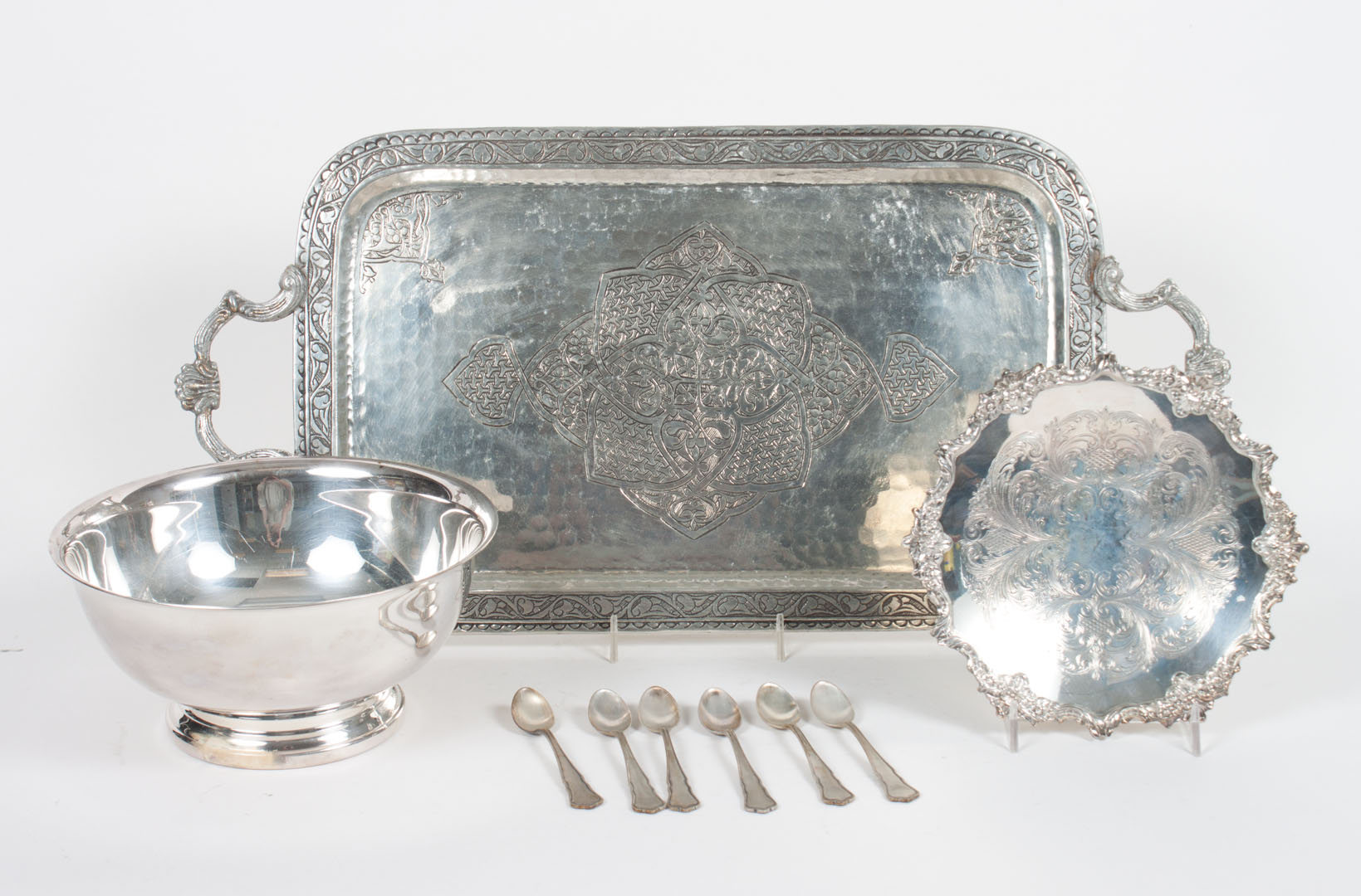 Appraisal: Box of assorted silver-plated table articles including round pedestal bowl