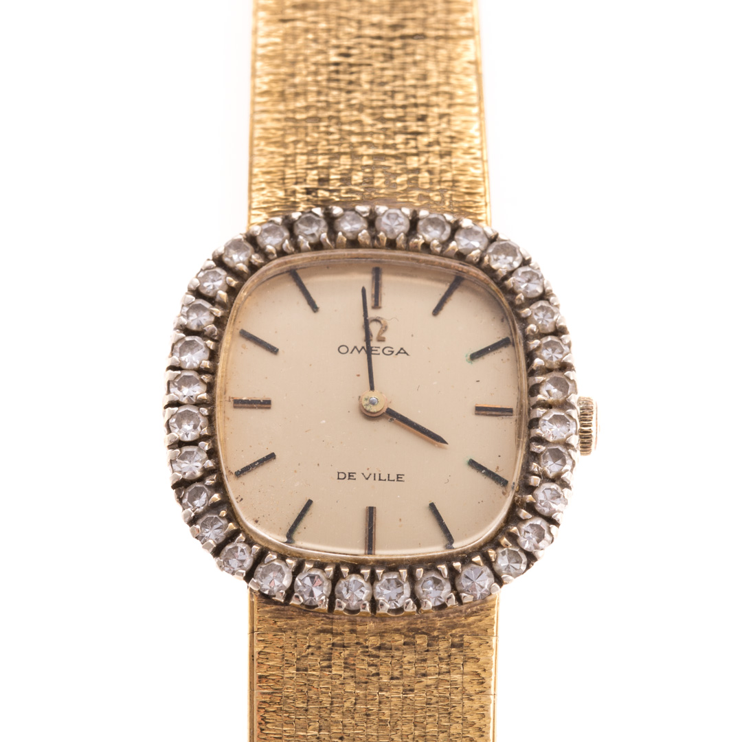 Appraisal: A Lady's Omega Watch with Diamonds in K K yellow