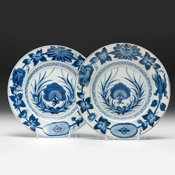 Appraisal: Chinese Qing dynasty Kangxi period A pair of plates decorated