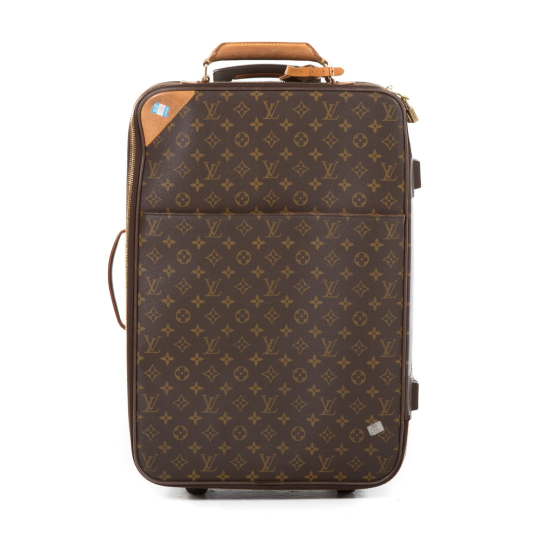 Appraisal: A Louis Vuitton Monogram Pegase Suitcase Rolling carryon bag in