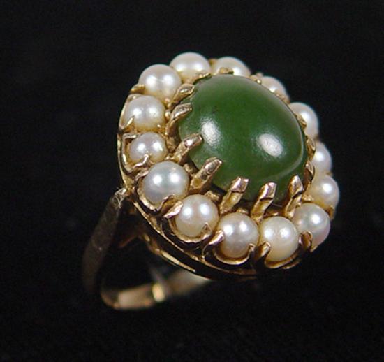 Appraisal: Ladies k Jade Pearl Ring k yellow gold grams Jade