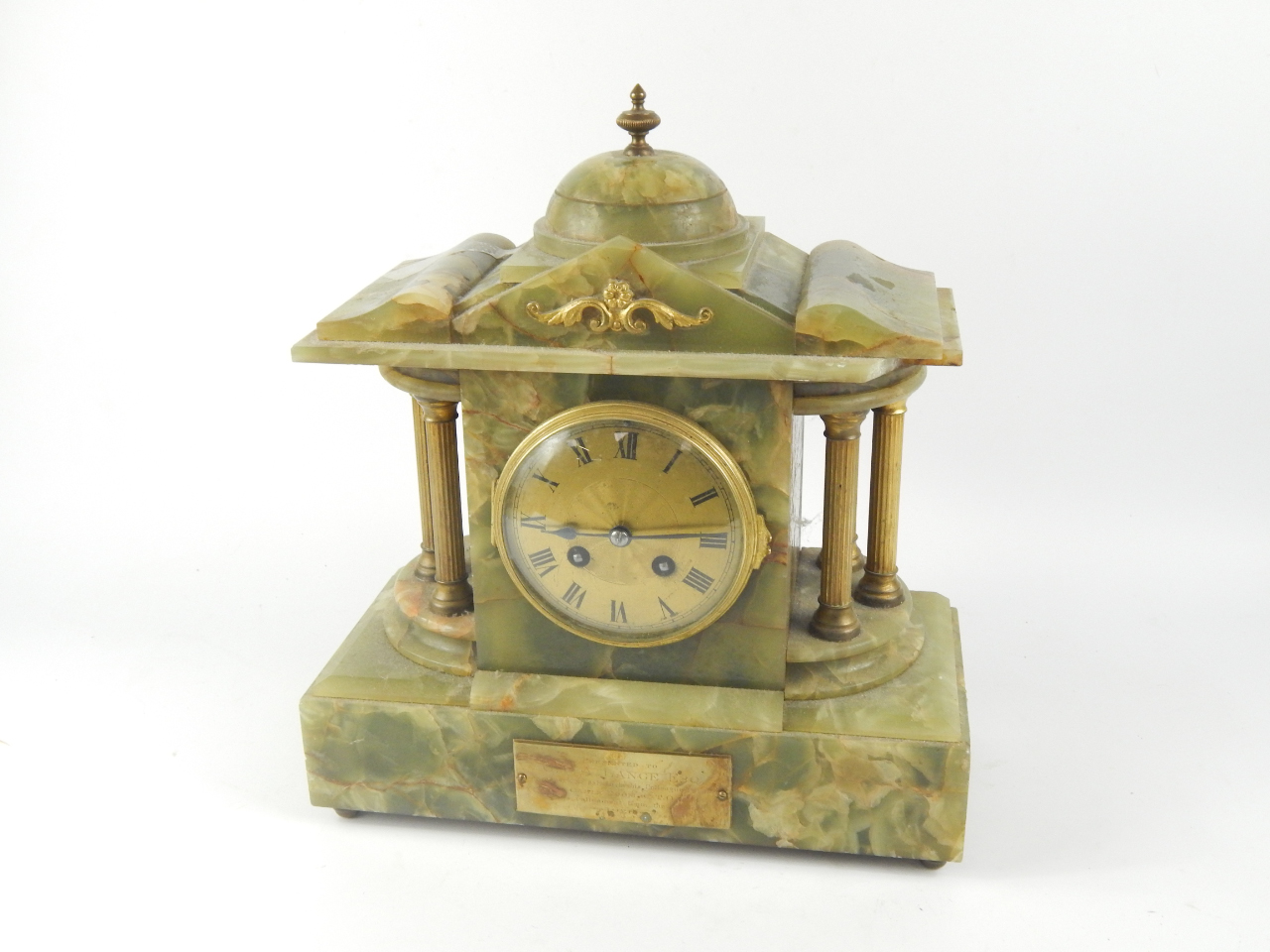 Appraisal: A French onyx and brass early thC mantel clock of