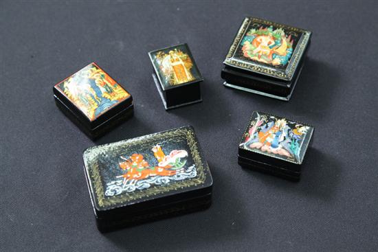 Appraisal: FIVE DECORATED RUSSIAN LACQUER BOXES Including three boxes with hinged