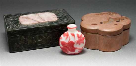 Appraisal: Japanese lacquer scallop-form box Chinese green jade and pink quartz