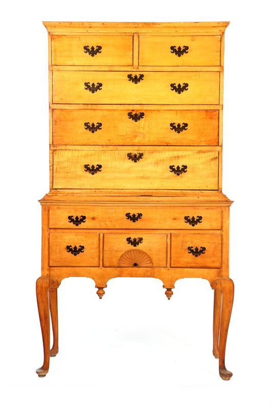 Appraisal: QUEEN ANNE CHEST OF DRAWERS American nd half- th century