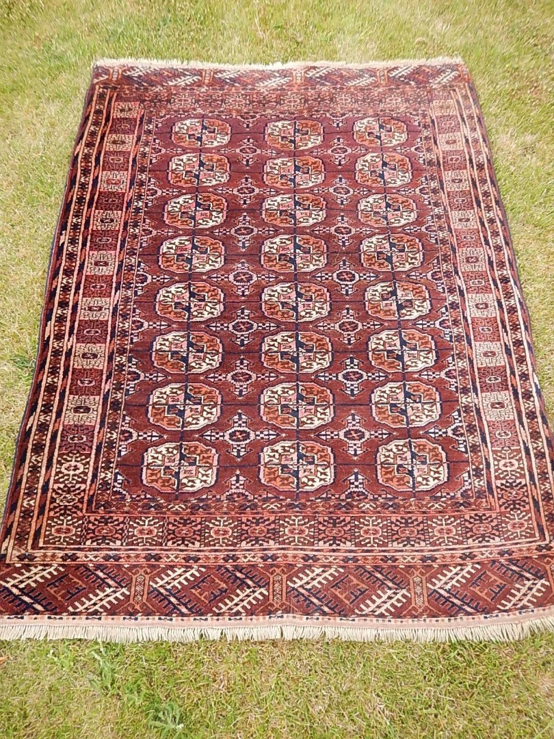 Appraisal: A Turkoman rug cm x cm