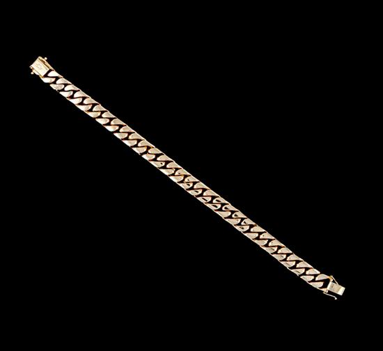 Appraisal: K yellow gold link bracelet heavy S links L and