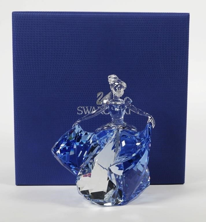 Appraisal: Retired Swarovski Disney Cinderella Limited Edition figurine Mint in box