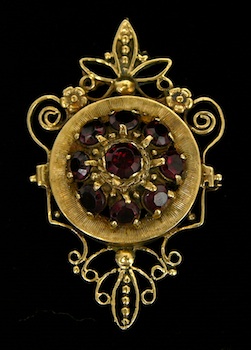 Appraisal: A Victorian Style Gold Brooch Set with Garnets k yellow