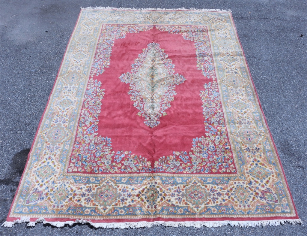 Appraisal: LG KERMAN RED FIELD ROOM SIZE RUG Middle East th