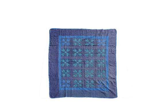 Appraisal: AMISH QUILT American found in Conewango New York mid th