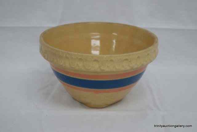 Appraisal: Antique c 's Nelson McCoy Mixing BowlProduced by Nelson McCoy