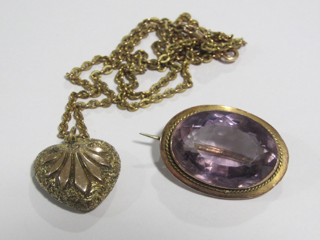 Appraisal: Lot comprising a ct gold mounted oval amethyst brooch and