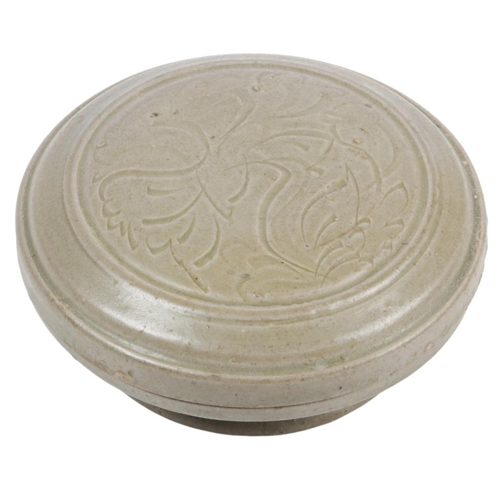 Appraisal: CHINESE YAOZHOU CELADON POWDER BOX WITH COVER SONG DYNASTY H