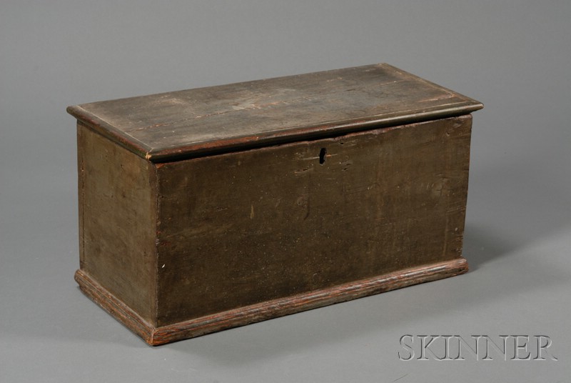 Appraisal: Small Green-painted Pine Six-Board Box America early th century iron-hinged