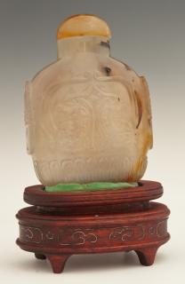 Appraisal: Chinese Carved Agate Snuff Bottle c the ed Chinese Carved