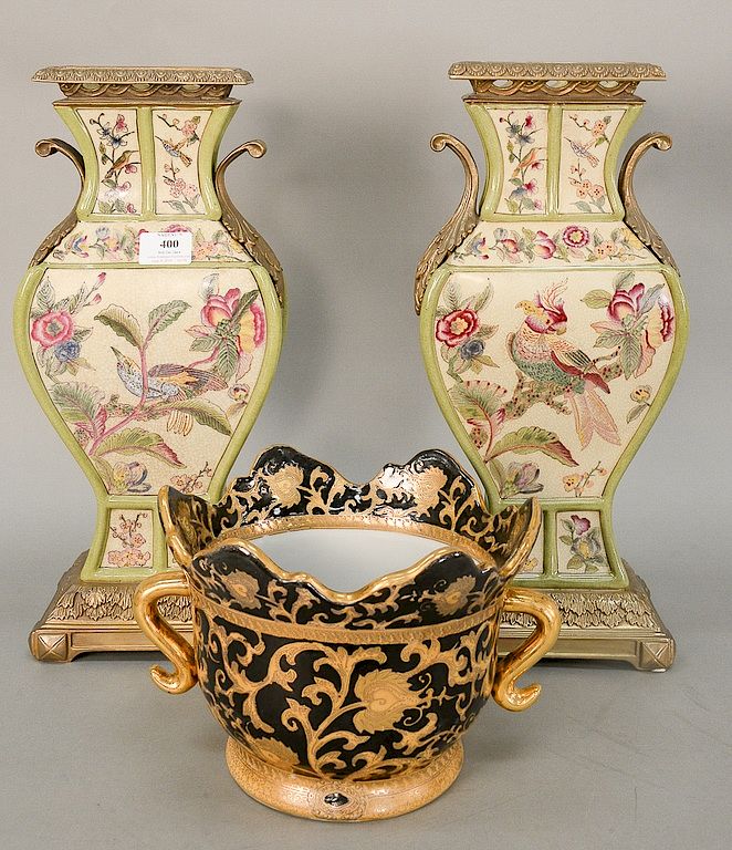 Appraisal: Sixteen piece porcelain group to include a pair of vases