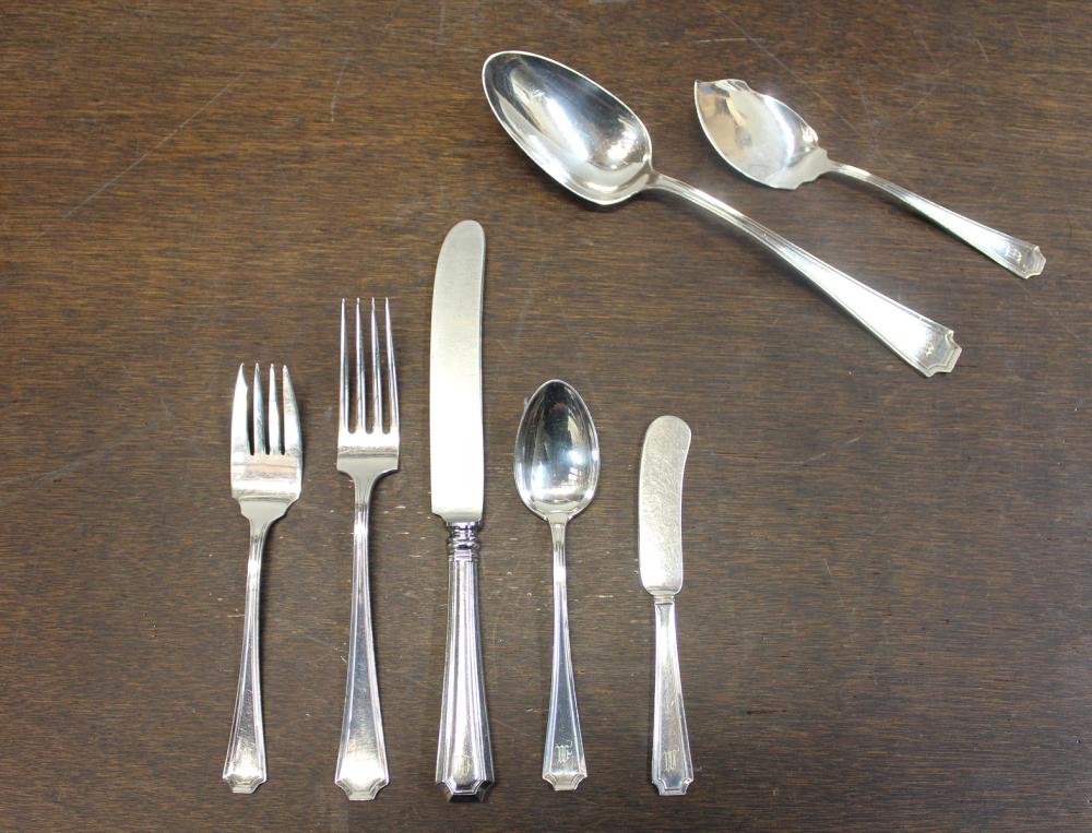 Appraisal: DURGIN FAIRFAX STERLING SILVER FLATWARE SET pieces comprised of dinner