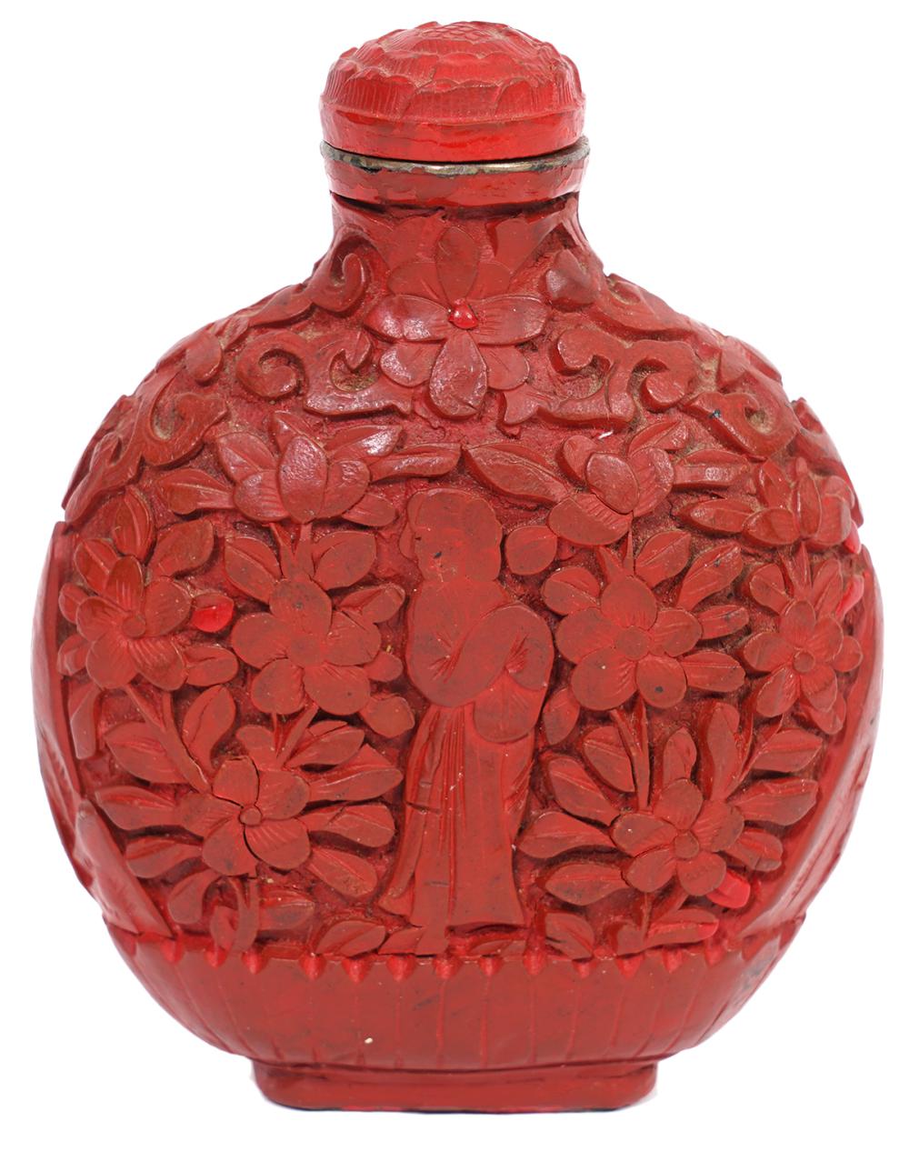 Appraisal: ANTIQUE CHINESE RED CINNABAR LACQUER SNUFF BOTTLEChinese antique red Cinnabar