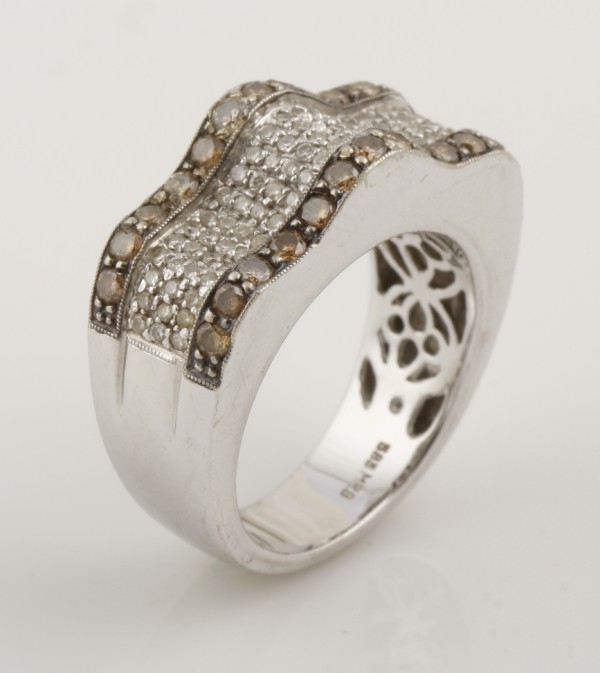 Appraisal: KW brown and white diamonds round brown diamonds cttw round