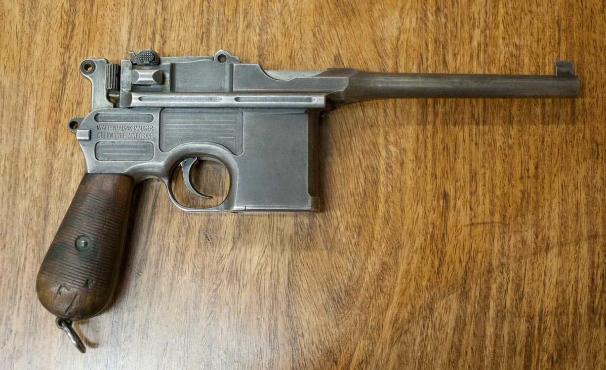 Appraisal: MAUSER MODEL C BROOMHANDLE SEMI-AUTOMATIC PISTOL mouser caliber barrel blued