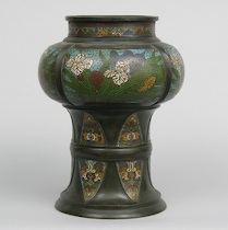 Appraisal: A Handsome Cloisonne Vase A handsome bronze cloisonne vase with