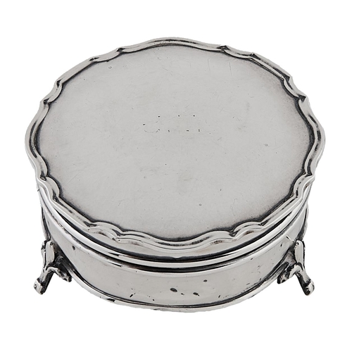 Appraisal: A George V round silver trinket box on three feet