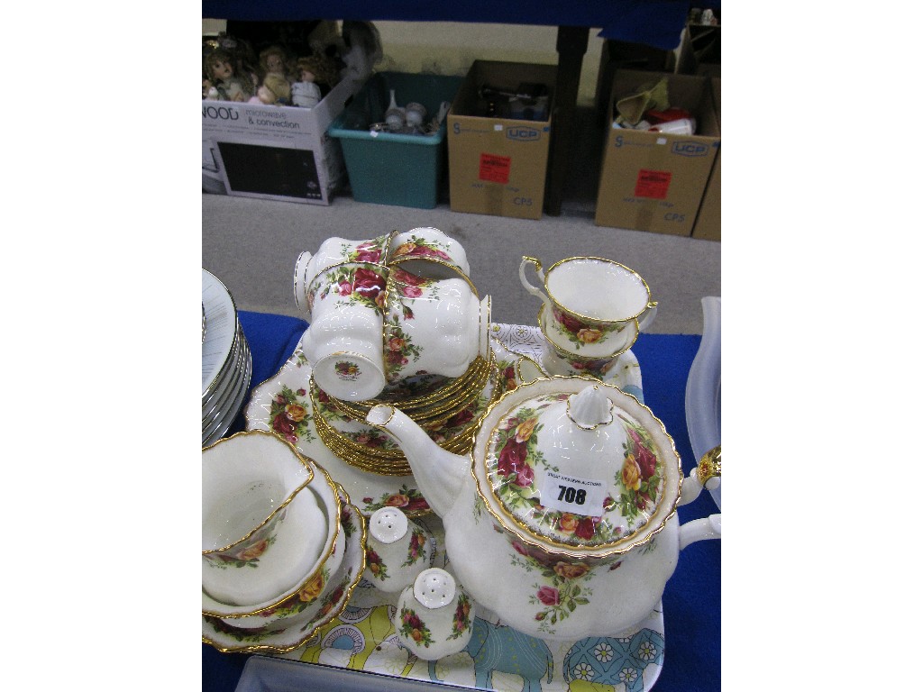 Appraisal: Royal Albert Old Country Roses teaset with teapot and salt