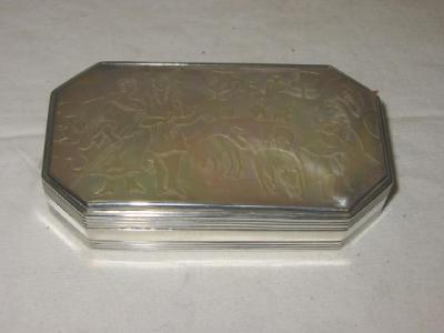 Appraisal: A GEORGE III MOTHER OF PEARL SNUFF BOX of canted