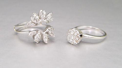 Appraisal: K DIAMOND RING INSERT Two looks in one wear separate