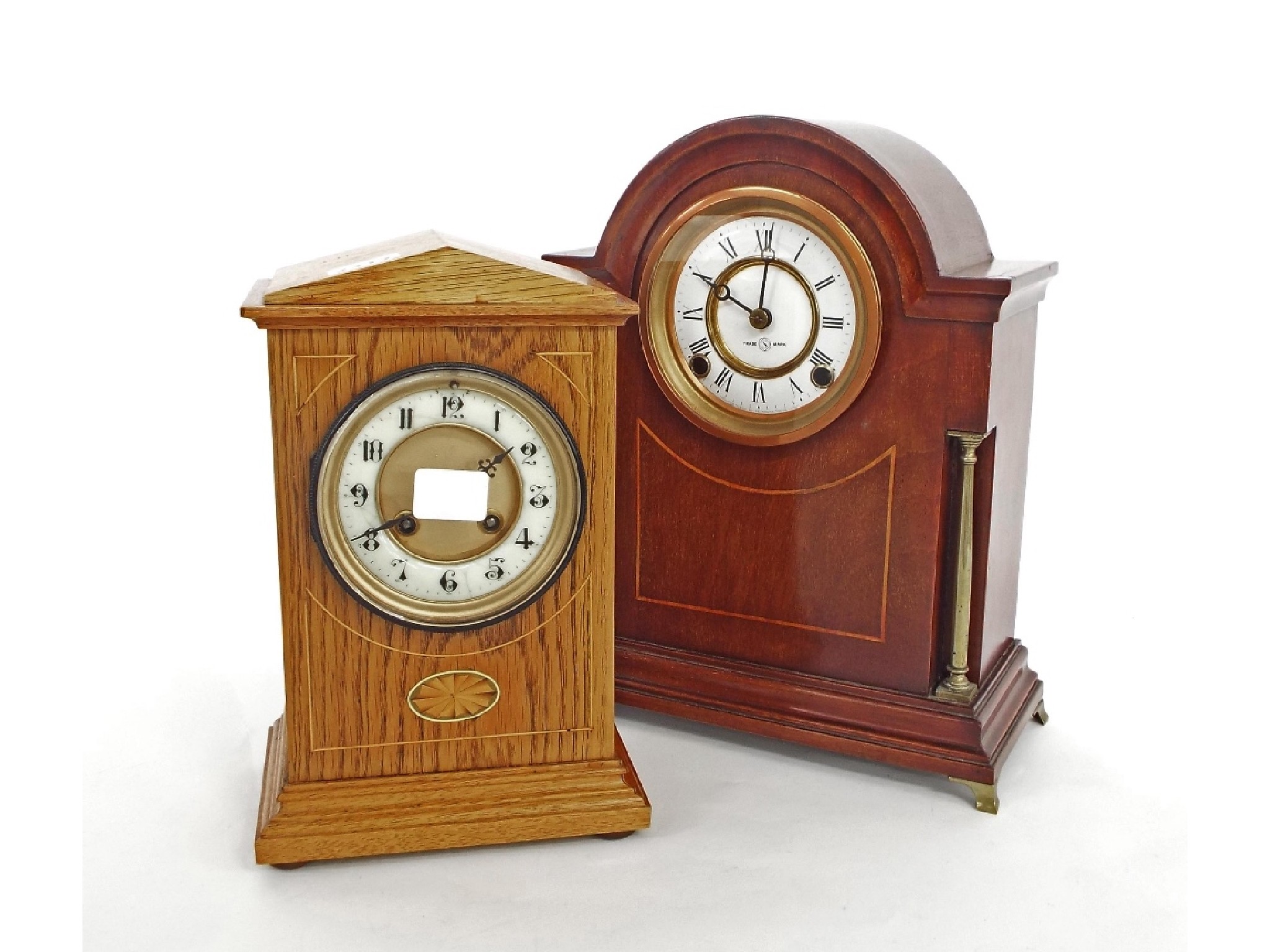 Appraisal: Oak two train mantel clock striking on a gong the