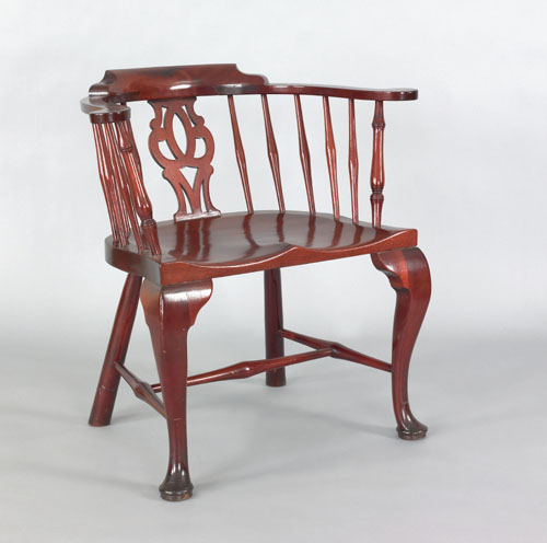 Appraisal: English Windsor mahogany armchair th c with horseshoe backrest pierced