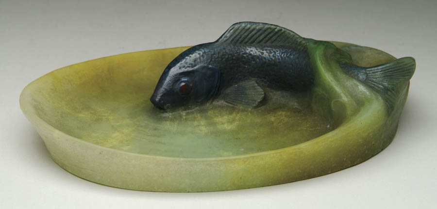 Appraisal: WALTER PATE DE VERRE VIDE POCHE In the form of