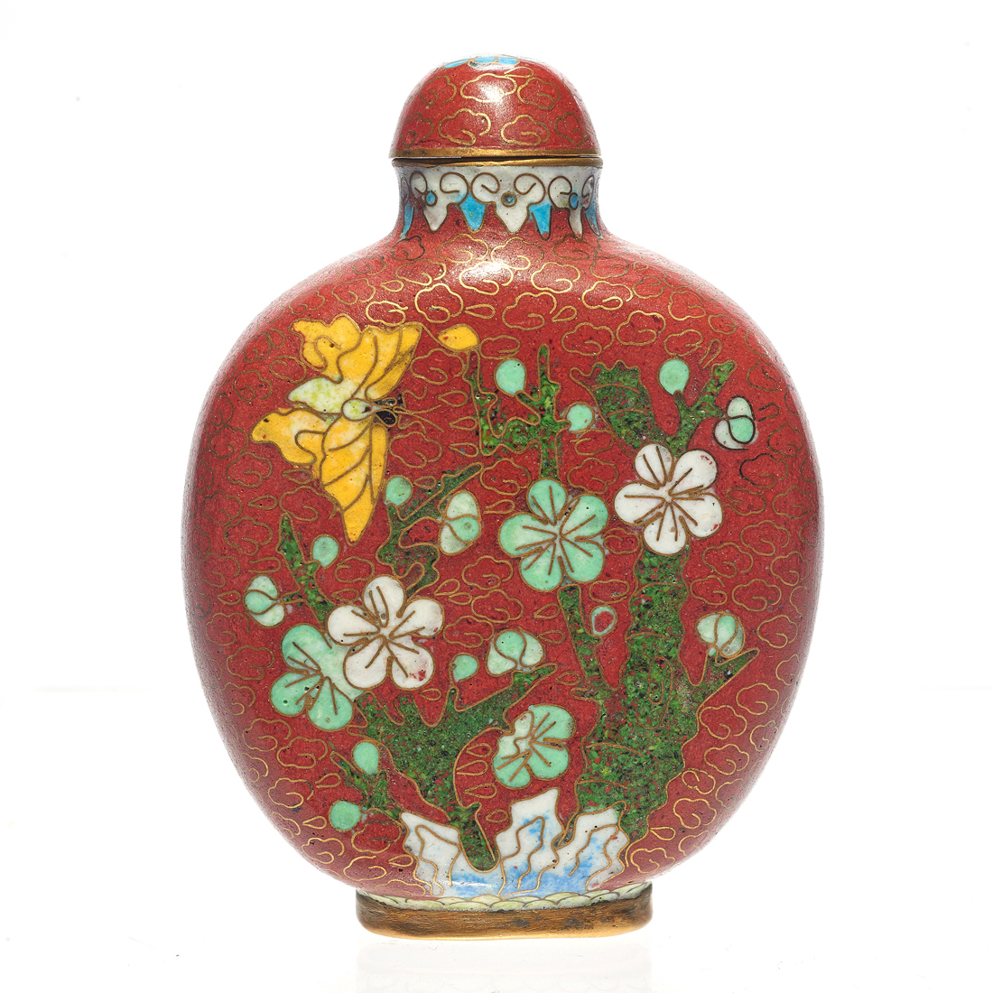 Appraisal: CHINESE CLOISONNE ENAMEL SNUFF BOTTLE Chinese cloisonne enamel snuff bottle