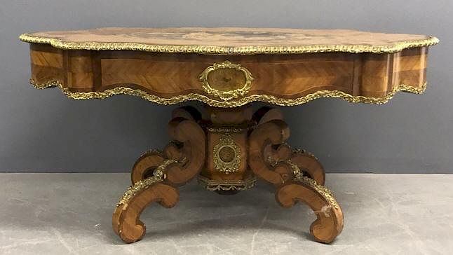 Appraisal: Italian Marquetry Inlaid Coffee Table Italian marquetry inlaid coffee table