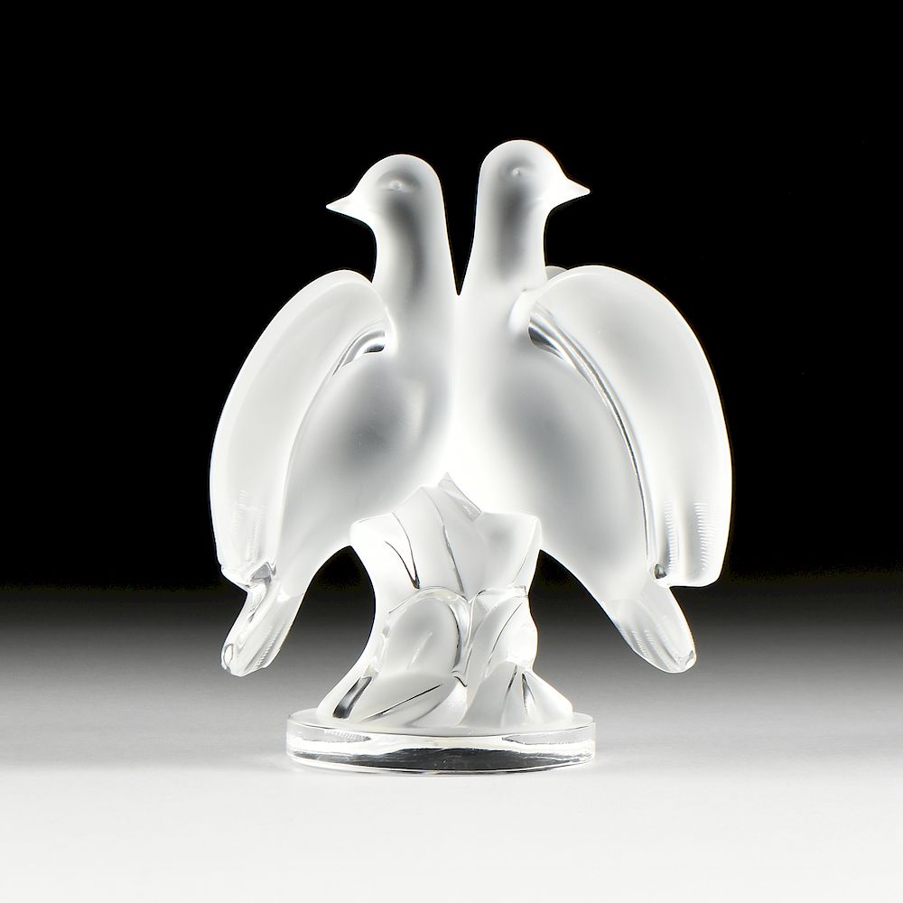 Appraisal: A LALIQUE FROSTED CRYSTAL DOVES GROUP ARIANE SIGNED NUMBER LATE