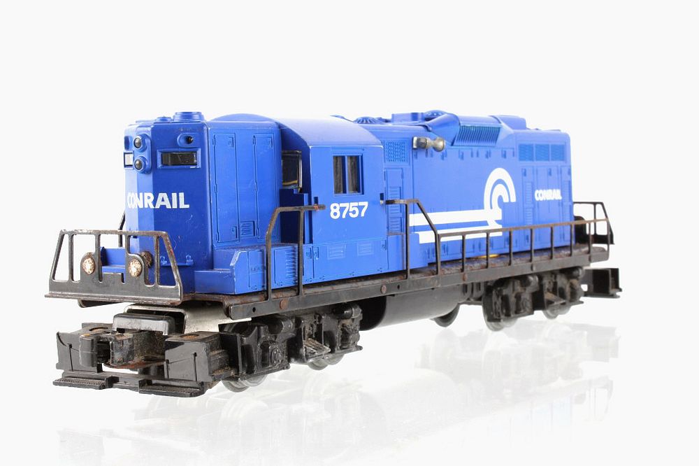 Appraisal: Lionel Conrail GP- Diesel Locomotive For your consideration is this