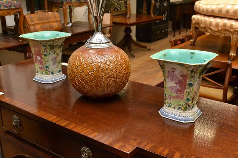 Appraisal: A PAIR OF TH CENTURY CHINESE FAMILLE ROSE VASES AF