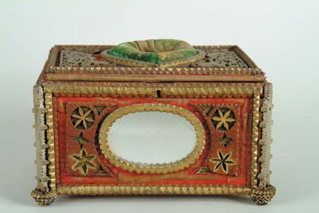 Appraisal: TRAMP ART JEWELRY BOX Dated on cover which is decorated