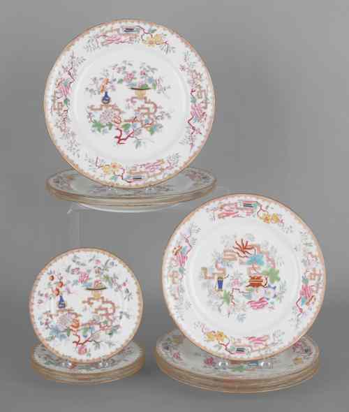 Appraisal: Eleven Minton's Chinoiserie pattern plates largest - dia