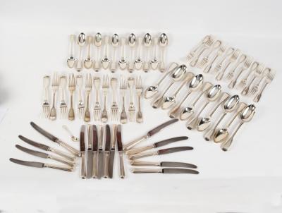 Appraisal: A matched canteen of silver fiddle and thread pattern flatware