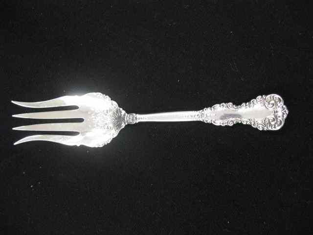 Appraisal: International ''Revere'' Sterling ChippedBeef Fork '' long excellent no monogram