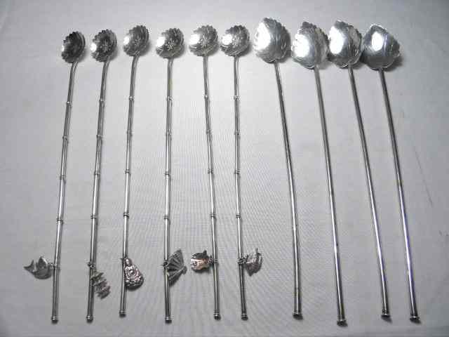 Appraisal: Sterling silver iced tea straw spoons Includes pieces Six oriental