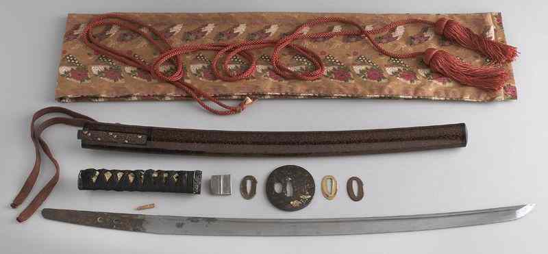 Appraisal: Japanese Samurai Wakizashi sword The blade is Koto period before