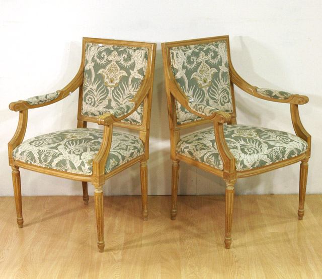 Appraisal: A pair of th century Louis XVI style pine and