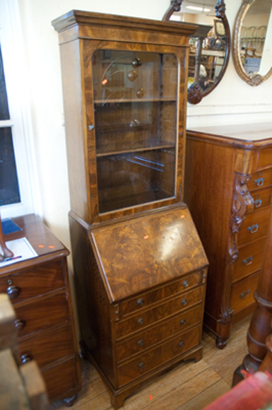 Appraisal: SECRETAIRE BOOKCASE