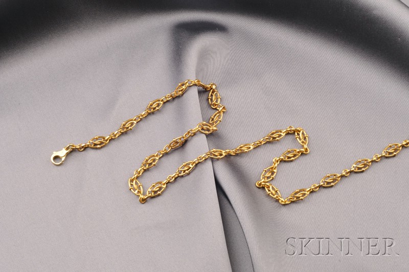 Appraisal: kt Gold Chain composed of fancy navette links dwt lg