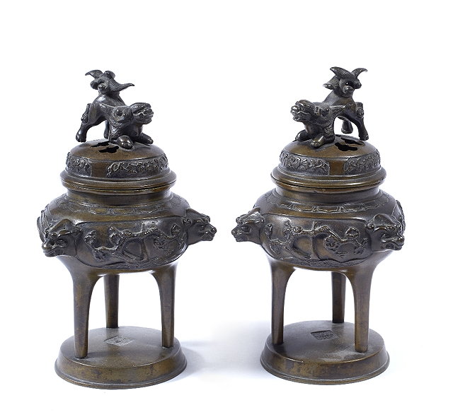 Appraisal: A pair of Japanese bronze incense burnerslate th Centuryeach with